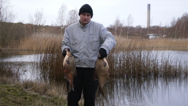 piękne 2 kilogramowe leszcze